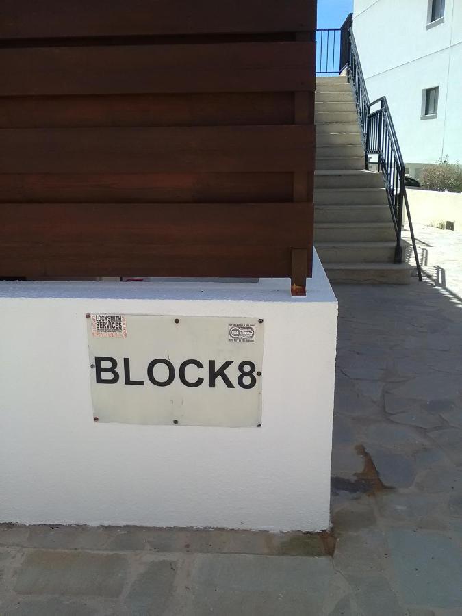 Apartment In Kato Pafos & 10 Min To Venus Beach Экстерьер фото