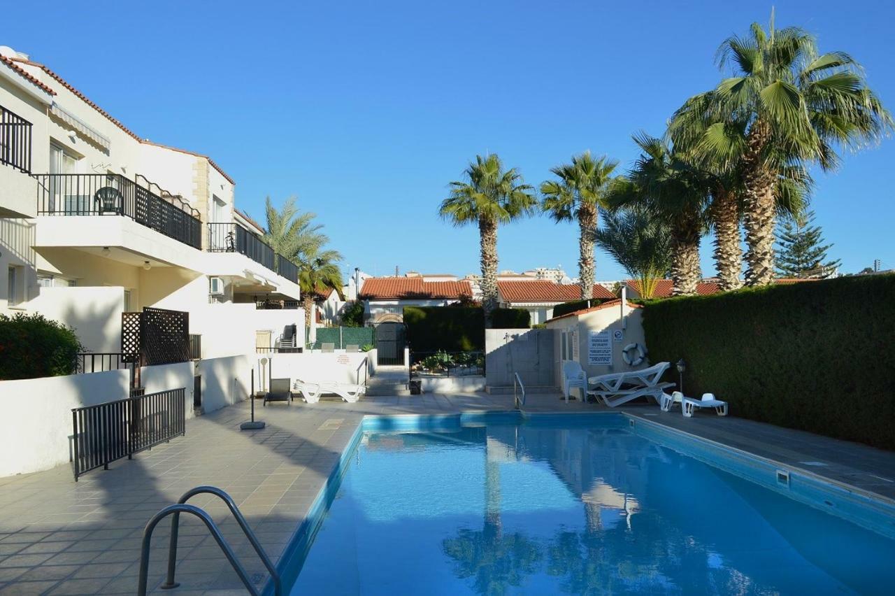Apartment In Kato Pafos & 10 Min To Venus Beach Экстерьер фото